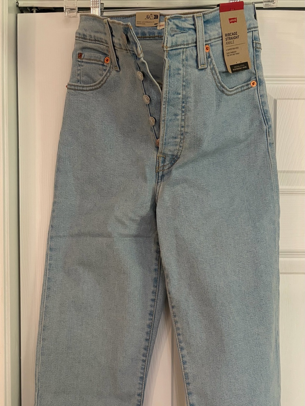 Levi's Light Blue High-Waist Straight Leg Ankle Jeans (NWT)